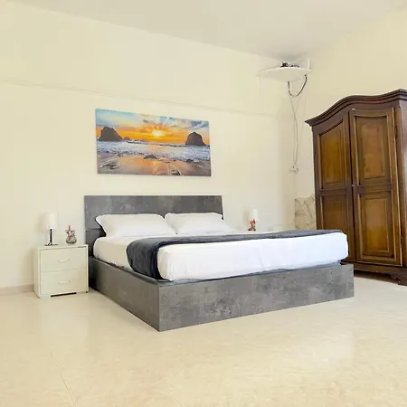 Gasthof Only Teens - Baia Gallipoli